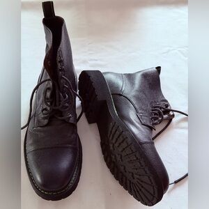 Preowned Bruno Magli Italy Men's Black Leather Lace-Up Combat Boots Sz 11